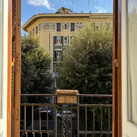Domus Urbani Apartment Rome